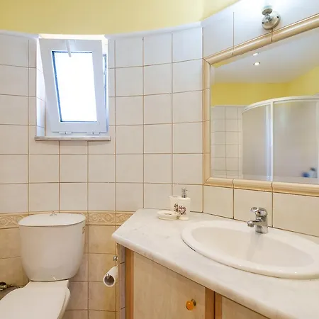 Holiday home Relaxing Family Home, Near Many Sandy Beaches *