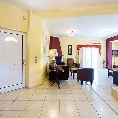 Holiday home Relaxing Family Home, Near Many Sandy Beaches *